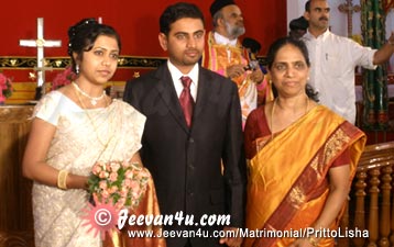 PRITTO LISHA Marriage Photo Gallery at Puthupally Church